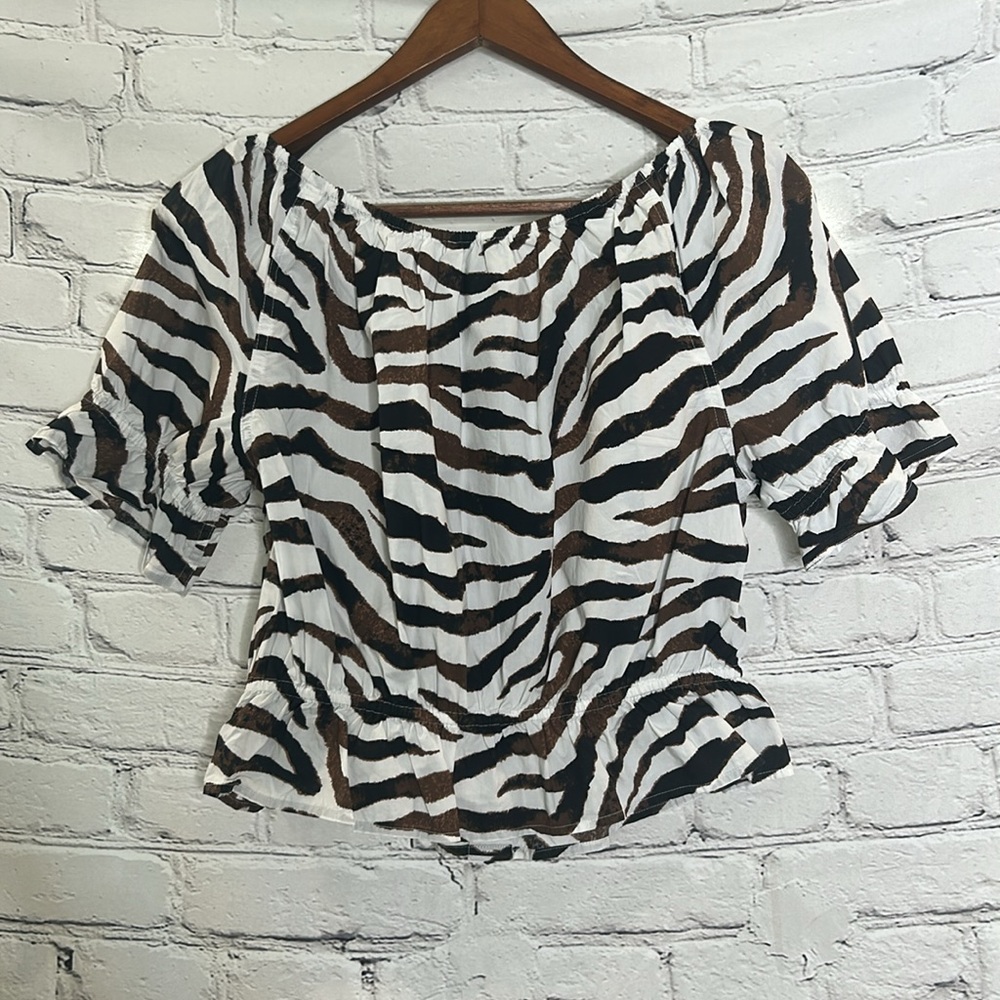 J. Crew Brown & White Zebra Print Puff Sleeve Top Size Medium - Picture 2 of 11